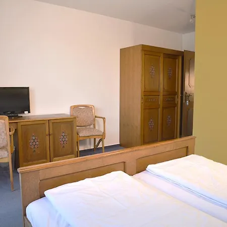 Hotel Hotelgasthof Schmucker *