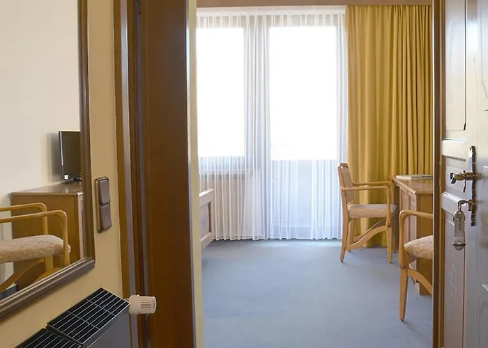 Hotelgasthof Schmucker *